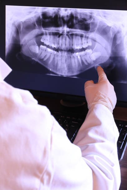 Best Weekend Emergency Dentist in Benton, TN